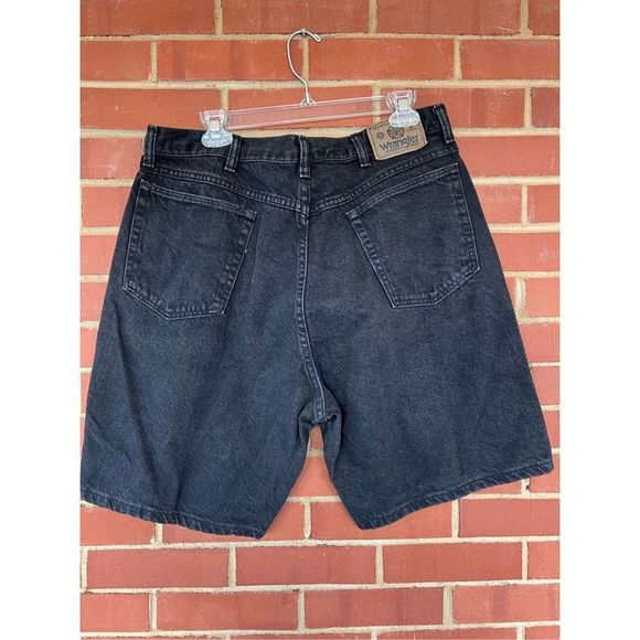 Wrangler Jean shorts - Picture 2 of 4